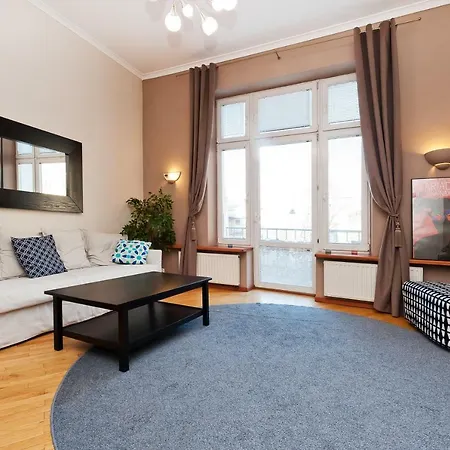 Διαμέρισμα Spacious And Bright